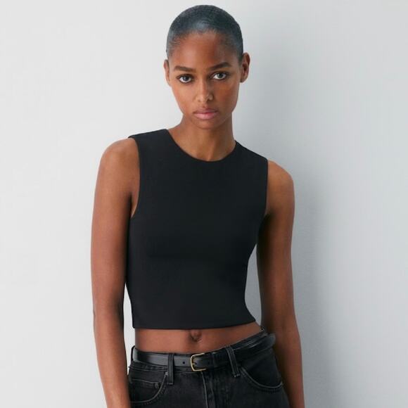 Aritzia Tops - Aritzia Babaton Contour Muscle Tank